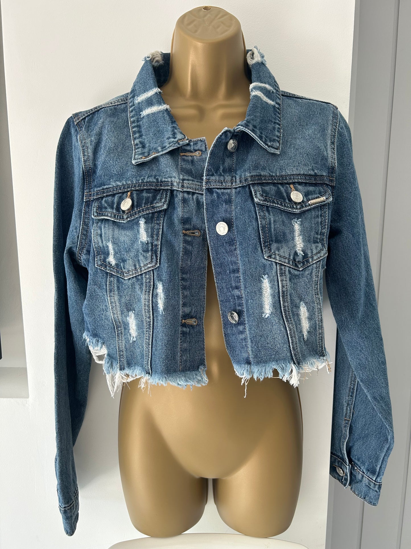 ❌ Crop Denim jacket size 8/12