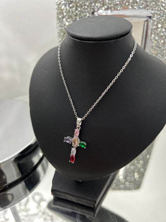 Stunning Cross & Chain 2.5x1.5cm