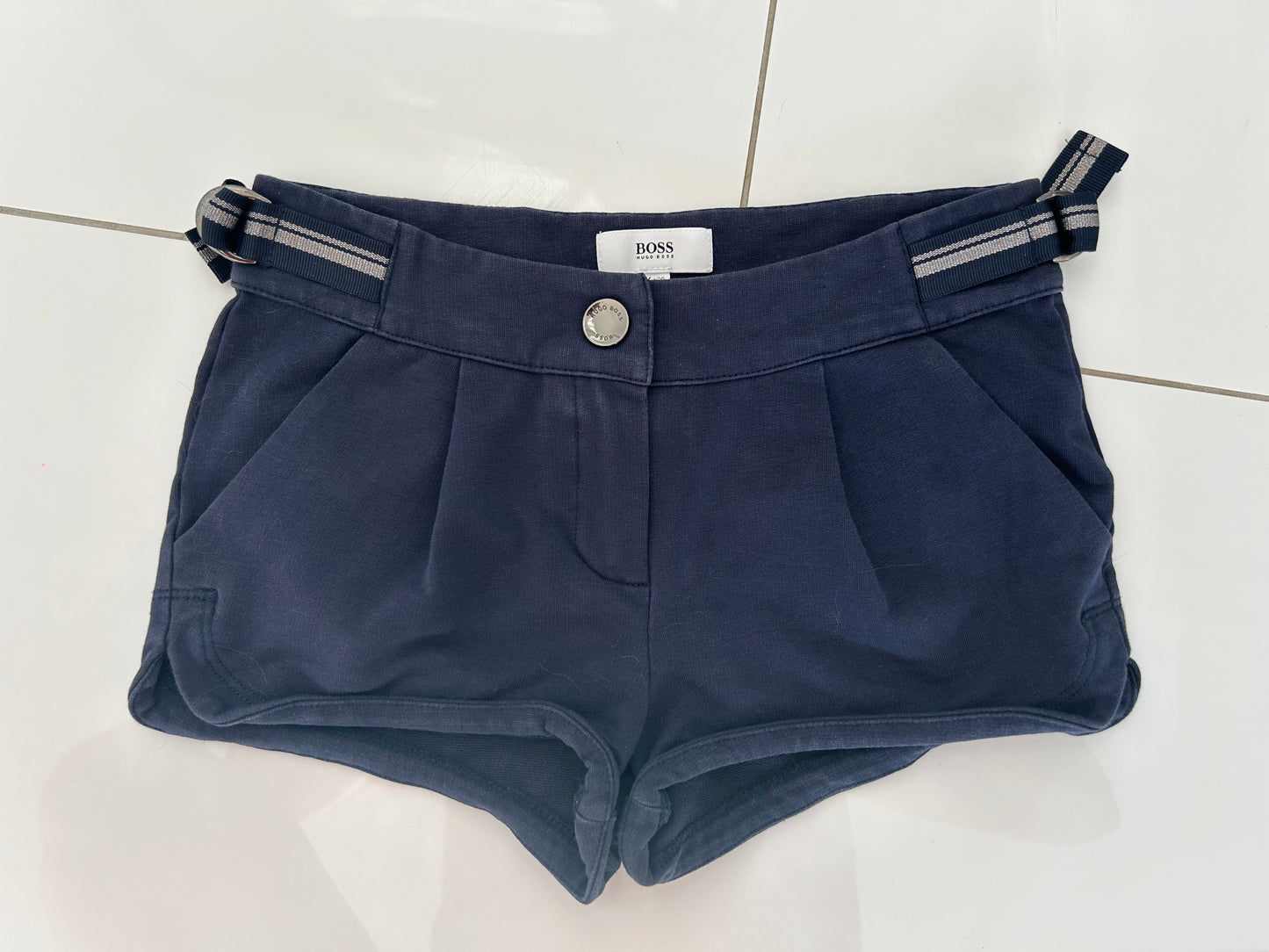 Pre-Loved Girls Hugo Boss shorts age 6/7